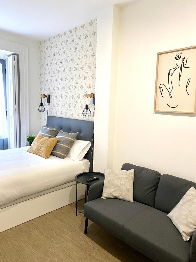 Apartamentos Fuencarral Madrid Esterno foto