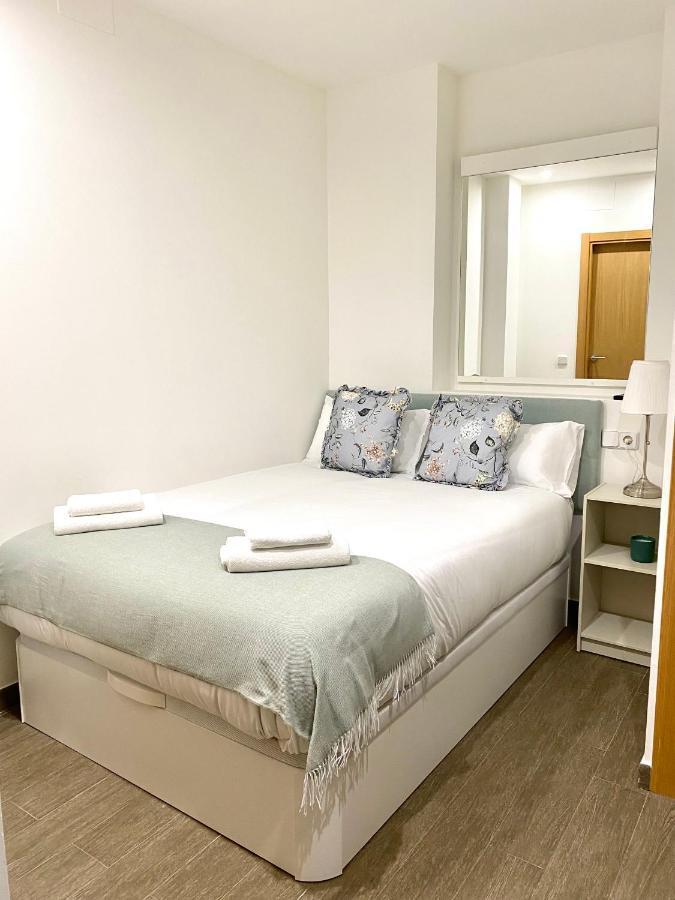 Apartamentos Fuencarral Madrid Esterno foto